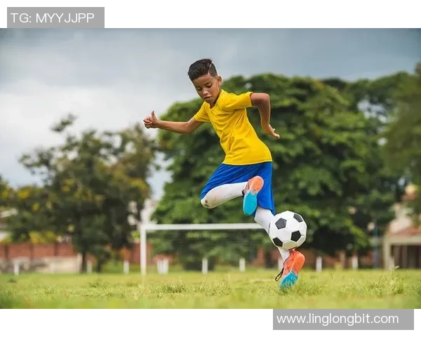 追逐绿茵梦想我的理想是成为一名优秀的足球运动员 追逐绿茵梦想我的理想是成为一名优秀的足球运动员